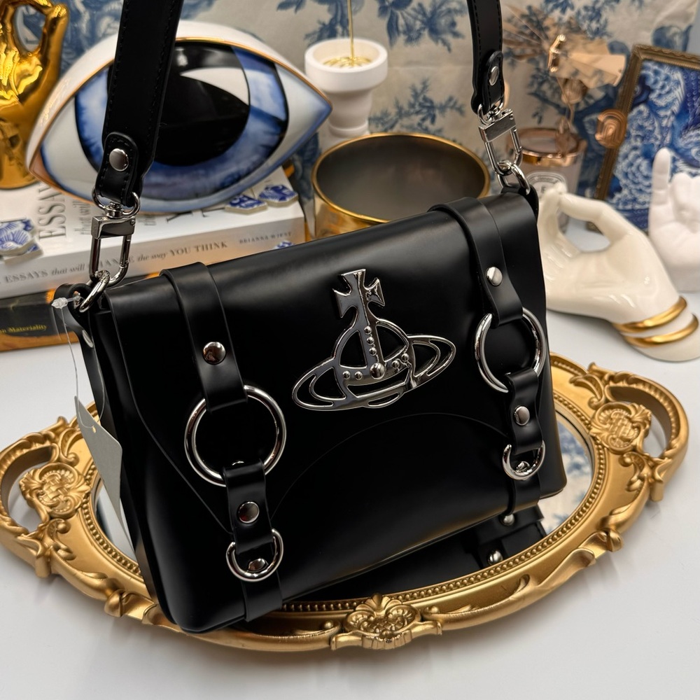 🆕 VIVIENNE WESTWOOD 🧿 NWT Betty Mini Satchel Black - AUTHENTICATED - Picture 13 of 16